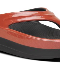 Women's OOmega OOlala Stacked Sandal - Copper
